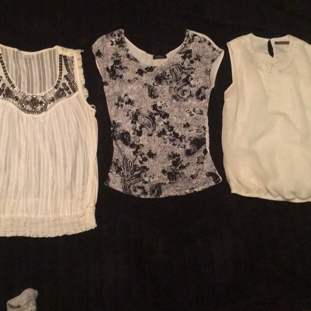3/$25 blouse size large